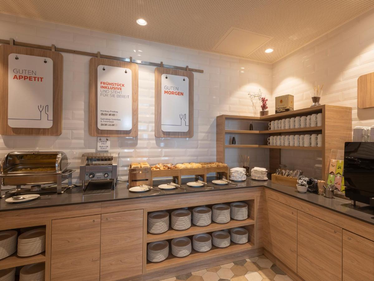 Express - East By Ihg 3* Munich