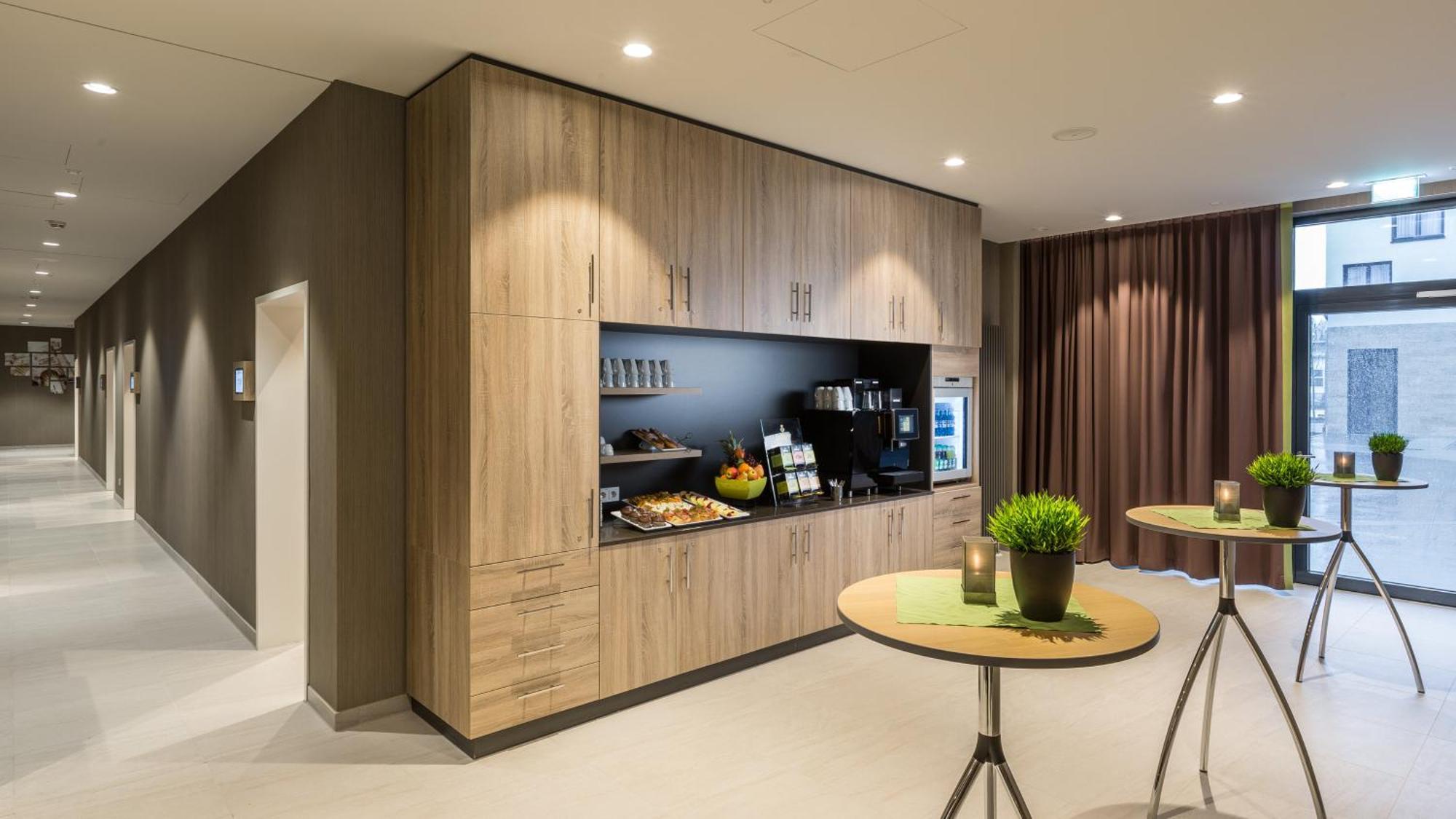 Express - East By Ihg Hotel Munich